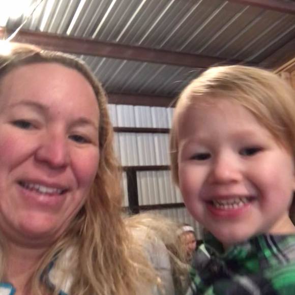 Meet your Posher, Danielle - Picture 1 of 1